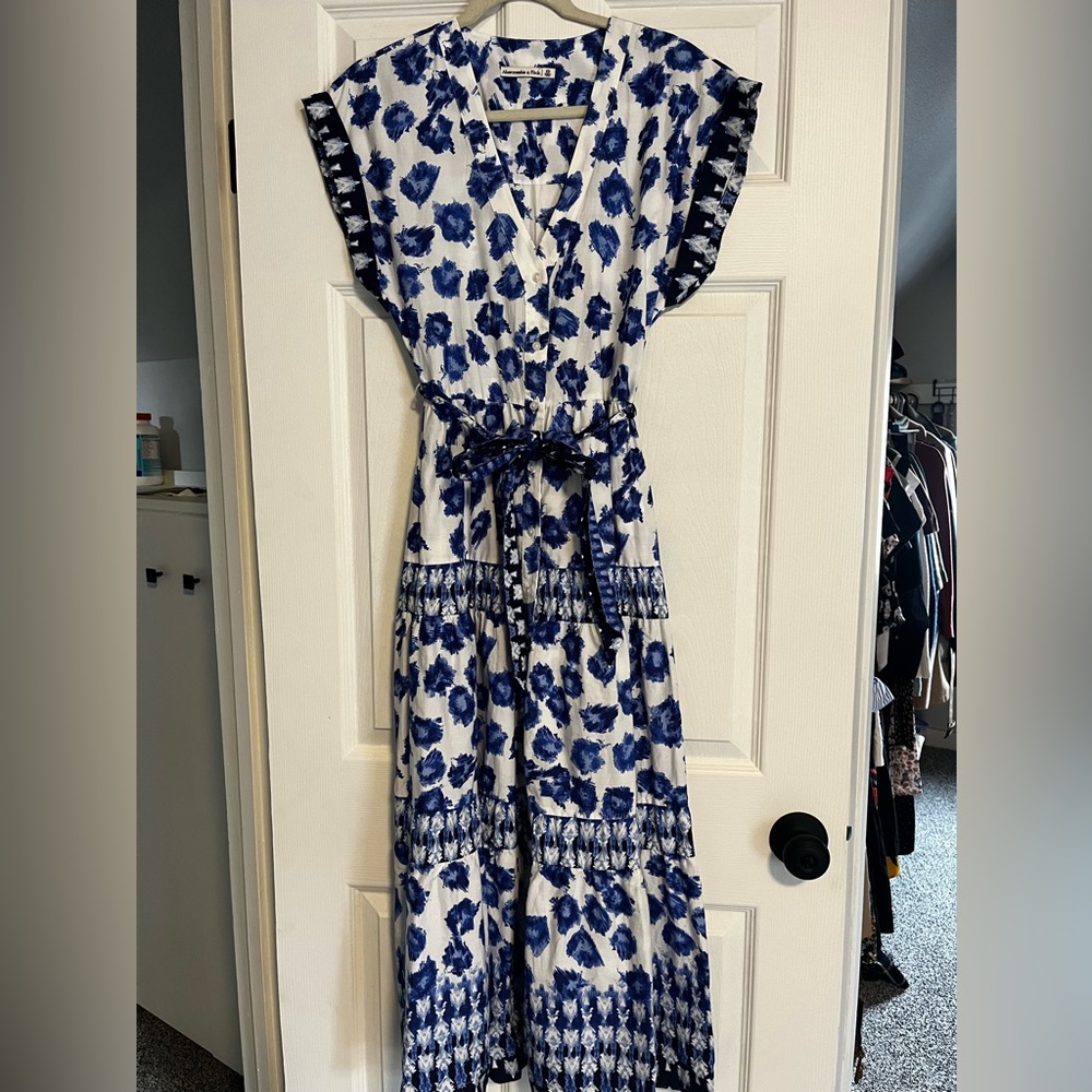 Abercrombie & Fitch Blue and White Dress - Picture 3 of 6